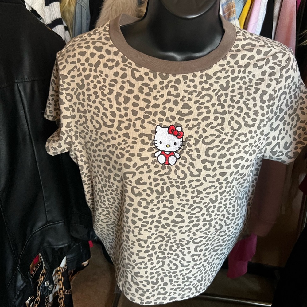 Sanrio Hello Kitty Leopard Print Tee - Tan and Brown